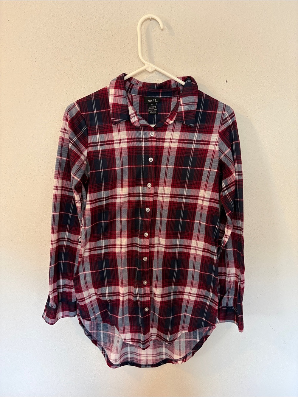 Rue21 maroon and navy Plaid Long-Sleeve Button-Down Shirt